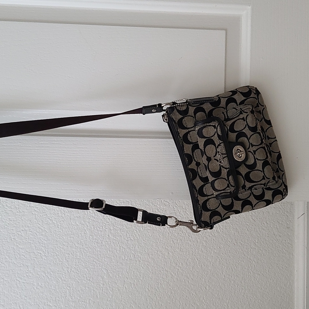 Coach crossbody purse